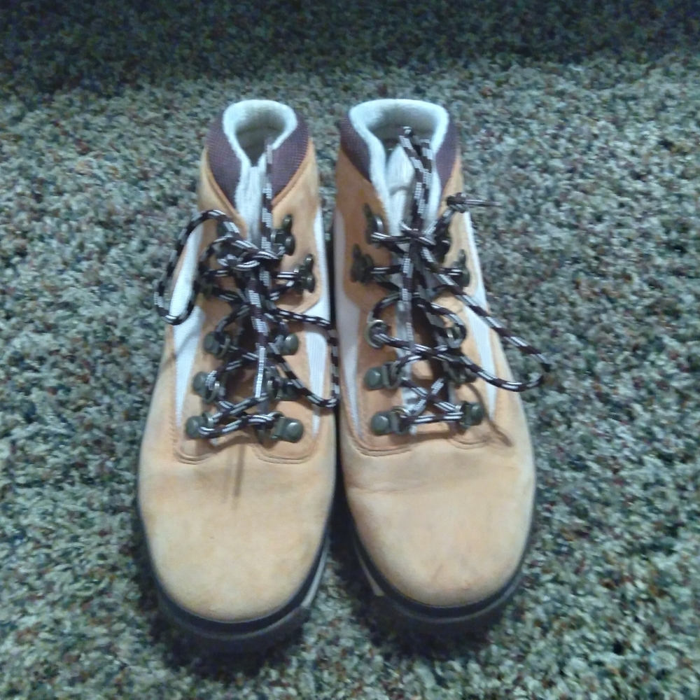 Boys Boots